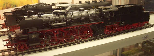 P1010681a